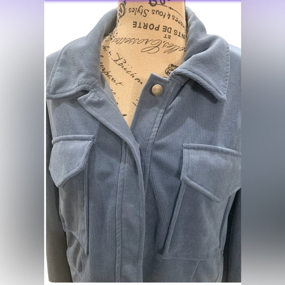 NWT BCBG Blue Ribbed Cropped Jacket🎄 - Picture 2 of 6